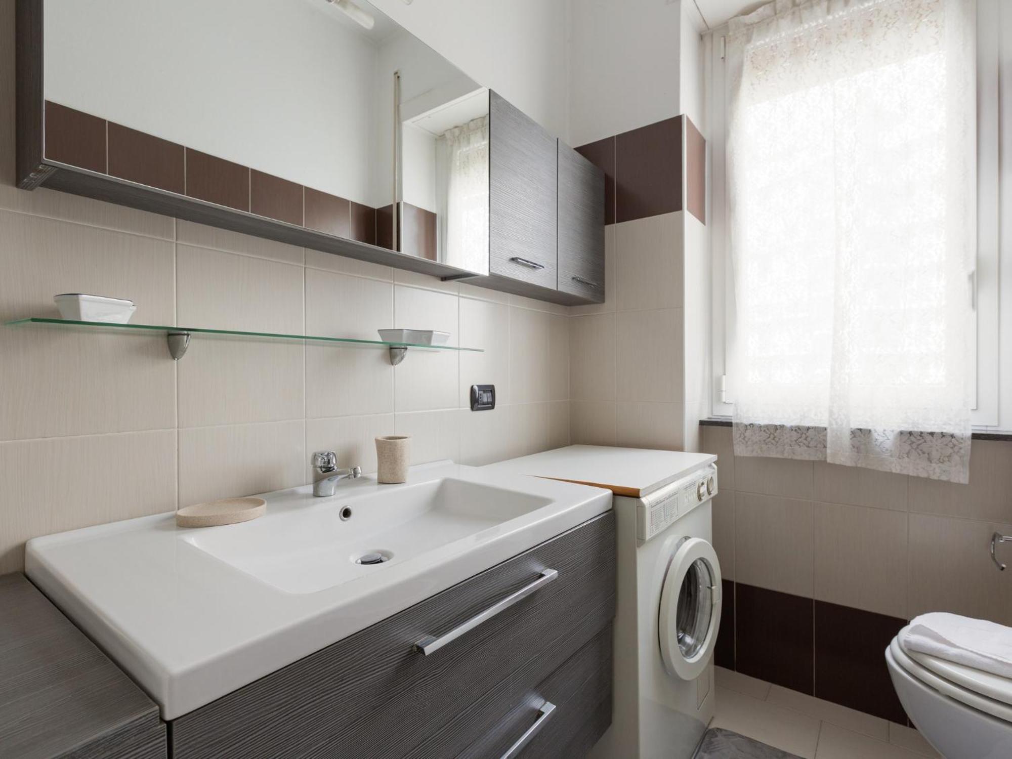 Bande Nere M1 Comfy With Balcony Mailand